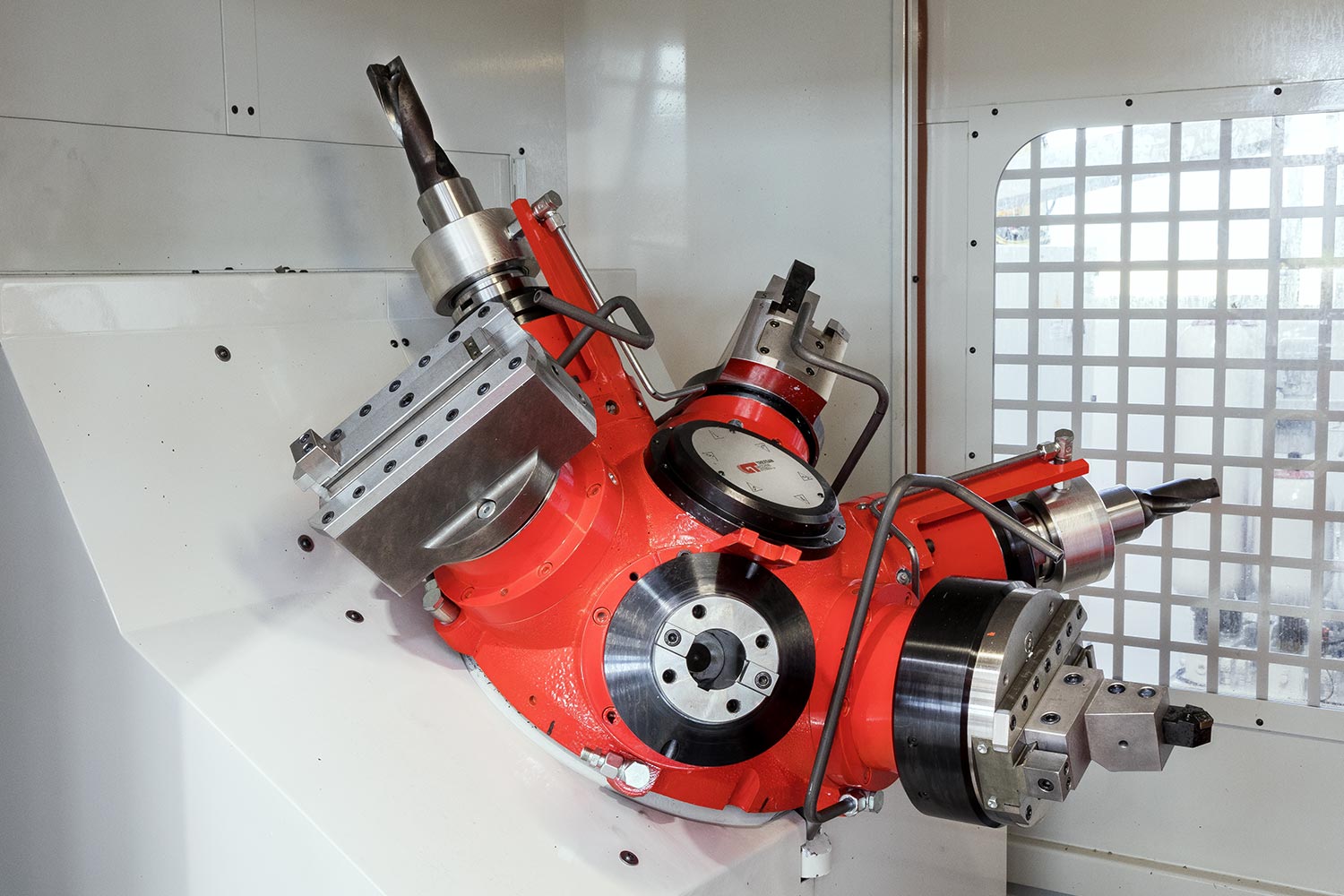 A Module Equipe unit with multiple turrets used for multiple operations like drilling, boring and turning